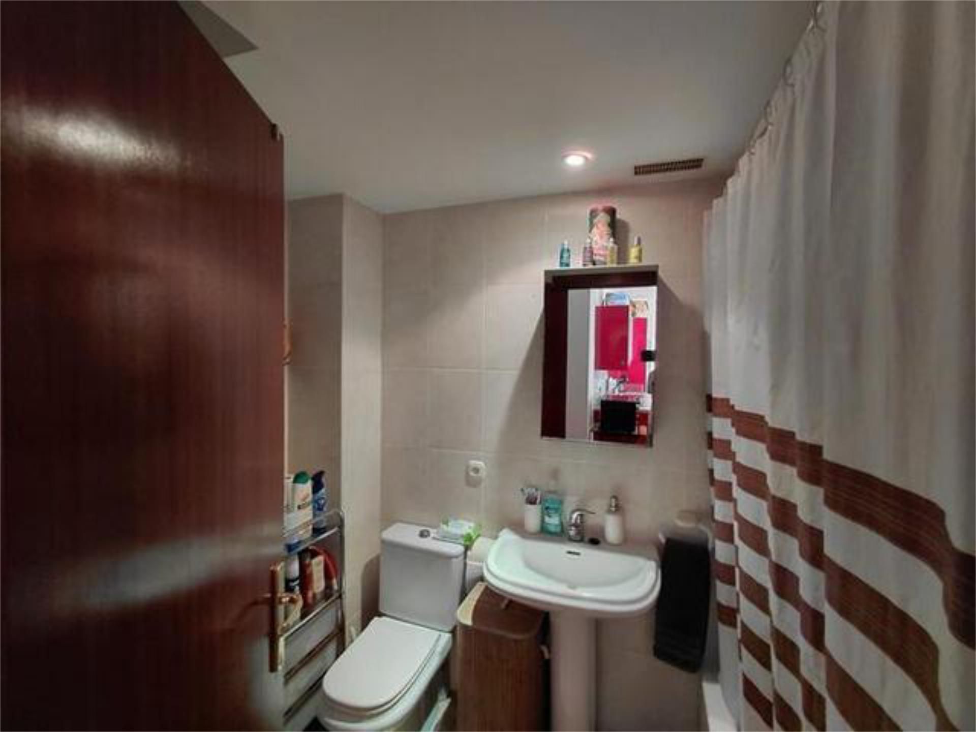 Apartment to rent in Es Camp Redó Bathroom of Apartment to rent in Palma de Mallorca