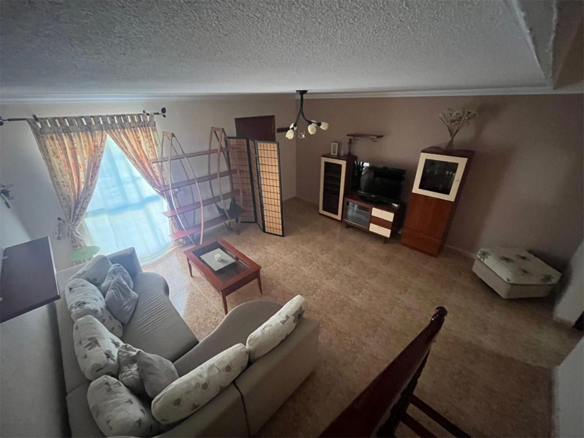 Duplex to rent in Calle Urbanización Reina Mercedes, 21, Valsequillo de Gran Canaria Living room of Duplex to rent in Valsequillo de Gran Canaria with Furnished and Community parking