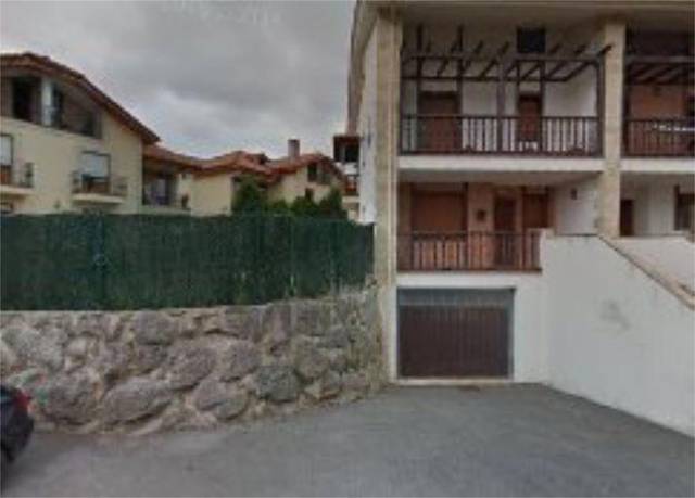 Casa adosada en Alquiler en Cabezón de la Sal