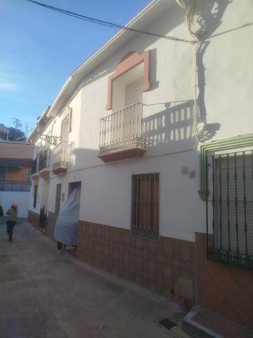 Vista exterior de Casa o xalet en venda en Cútar amb Terrassa