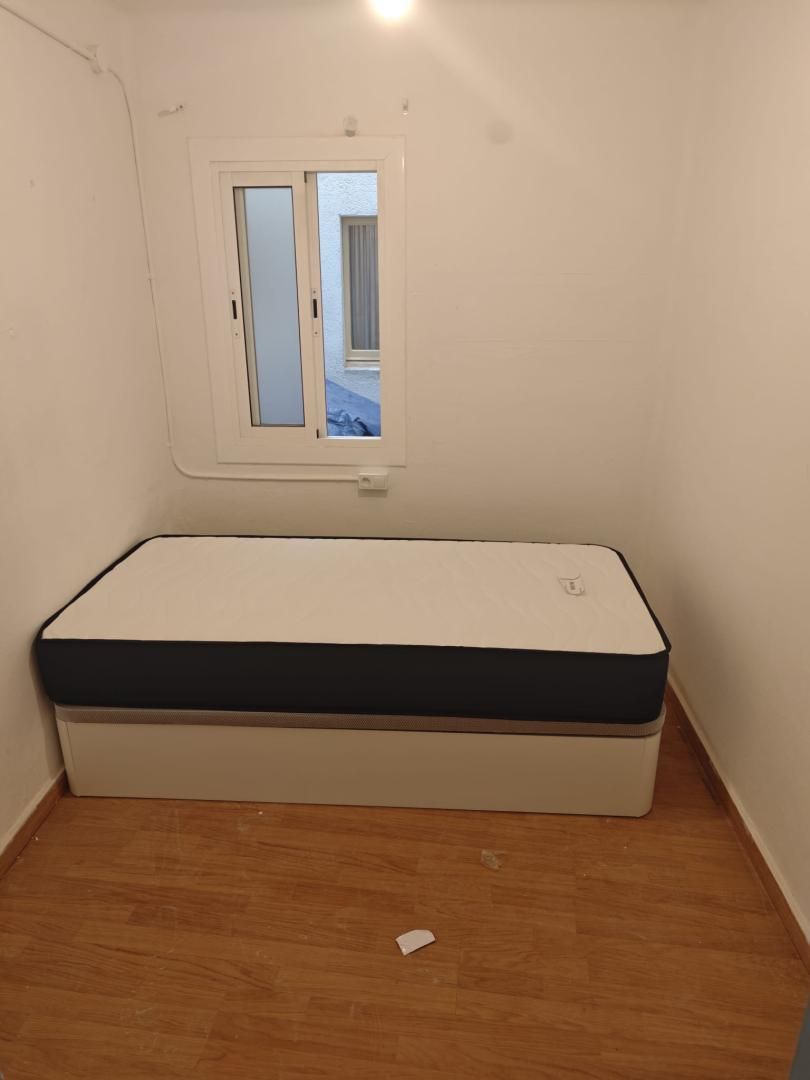 Pis de lloguer a Carrer de Sant Joan, 9, Palau-solità i Plegamans Dormitori de Pis de lloguer en Palau-solità i Plegamans