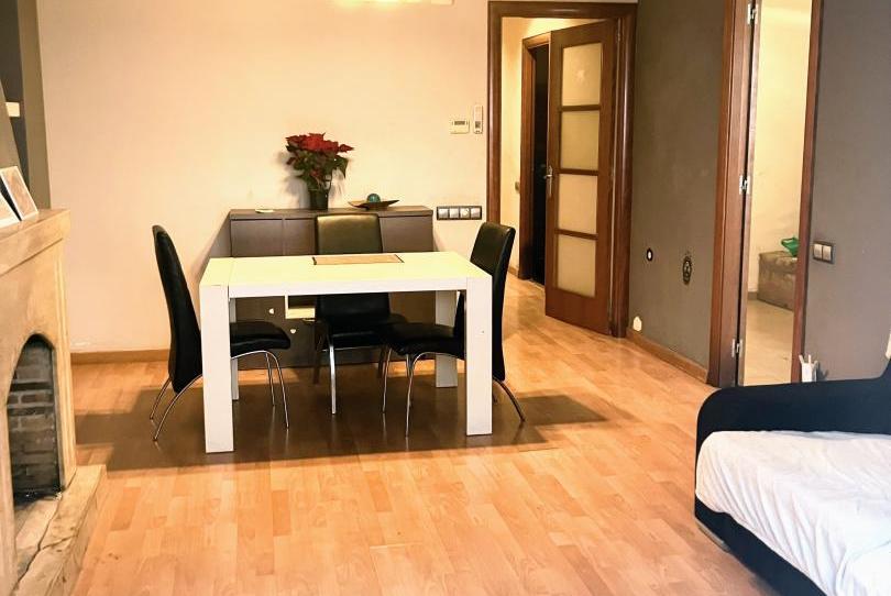 Casa adosada de lloguer a Carrer de la Circumval Lació Baixa, 37, Centre - Cordelles, Barcelona - imatge 1 Foto 1 de Casa adosada de lloguer a Carrer de la Circumval Lació Baixa, 37, Centre - Cordelles, Barcelona