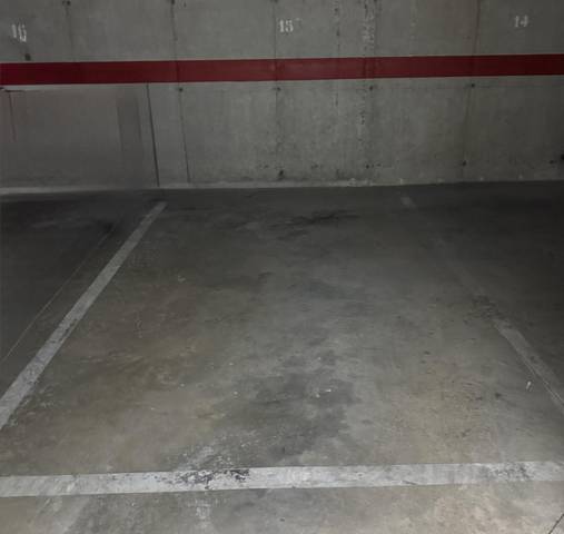 Garaje en Alquiler en Carrer d'Agustí Sardà, 54 en Poble