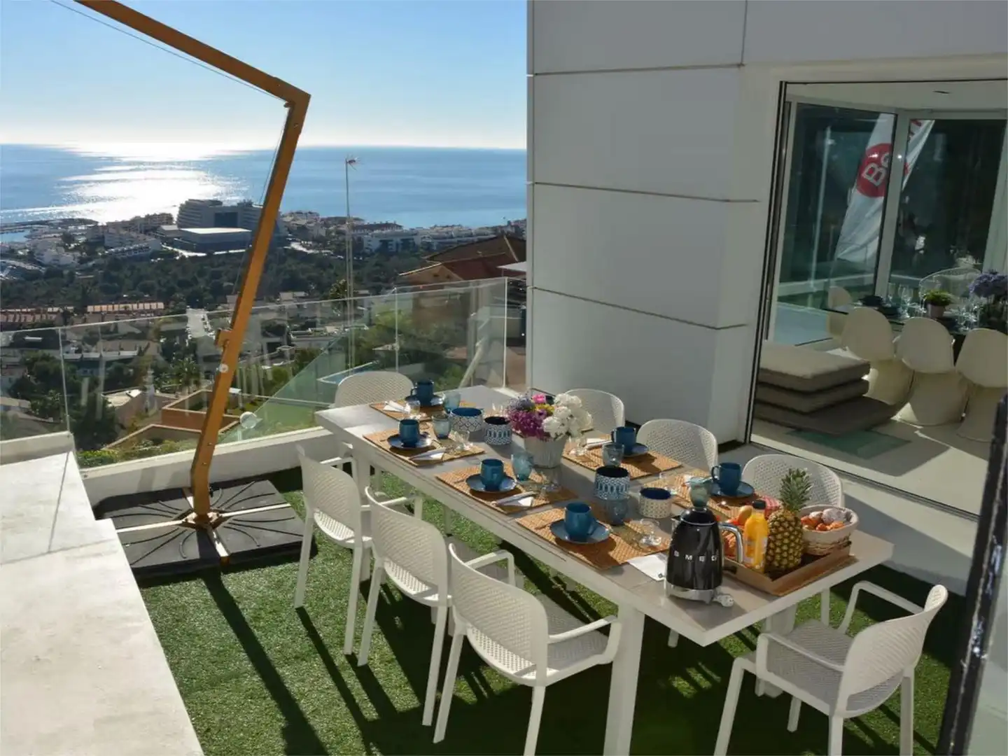 Detached homes for rent in Carrer Malvasia, 46, Levantina - Montgavina - Quintmar Terrace of Detached homes for rent in Sitges with Air Conditioner, Heating and Private garden