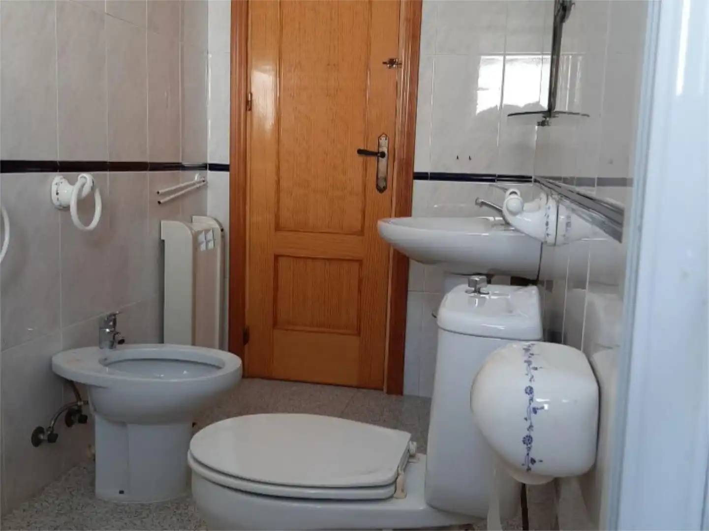 Piso en venta en Avenida Valencia, 113, Villanueva del Arzobispo Baño de Piso en venta en Villanueva del Arzobispo con Aire acondicionado, Calefacción y Amueblado