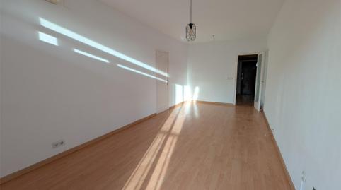 Foto 3 de Pis en venda a Carrer de la Riera Blanca, 157, Sants-Badal, Barcelona