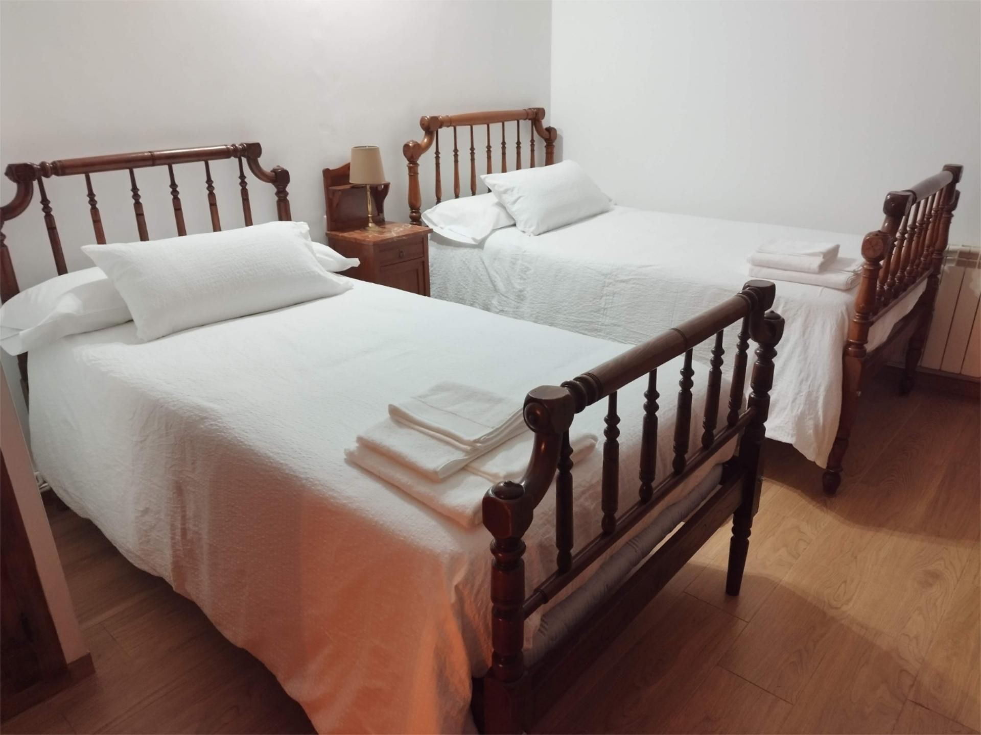 Dormitori de Casa adosada de lloguer en Munera amb Calefacció, Jardí privat i Parquet