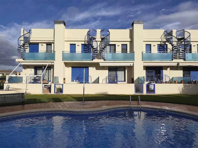 Casa adosada en Venta en L'Ampolla