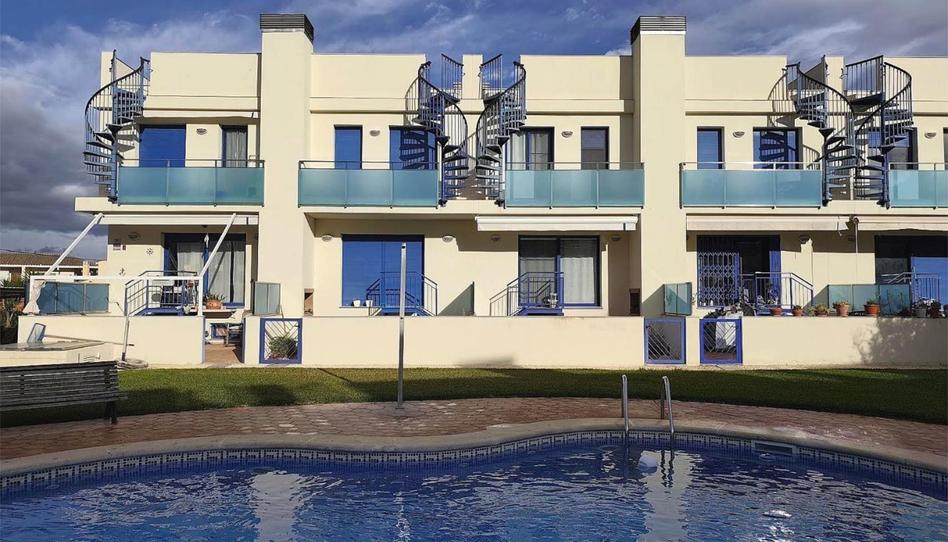 Casa adosada en venda a L'Ampolla, Tarragona - imatge 1 Foto 1 de Casa adosada en venda a L'Ampolla, Tarragona