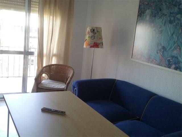 Piso en Alquiler en Calle Paco Gandía, 20 en San Pablo