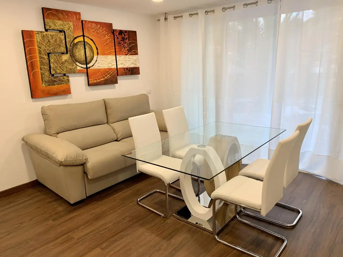 Wohnung zum Verkauf in Avenida Ernesto Sarti, 34, Torviscas Bajo Wohnzimmer von Wohnung zum Verkauf in Adeje mit Klimaanlage, Heizung und Privatgarten