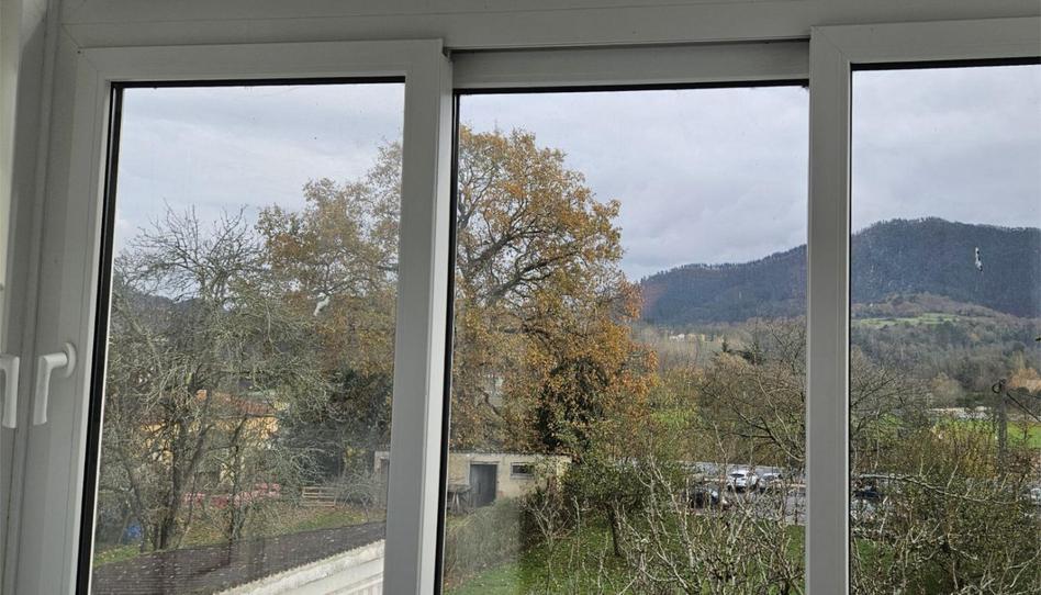 Piso en venta en Calle Argüelles, 47, Parres, Asturias - imagen 1 Foto 1 de Piso en venta en Calle Argüelles, 47, Parres, Asturias