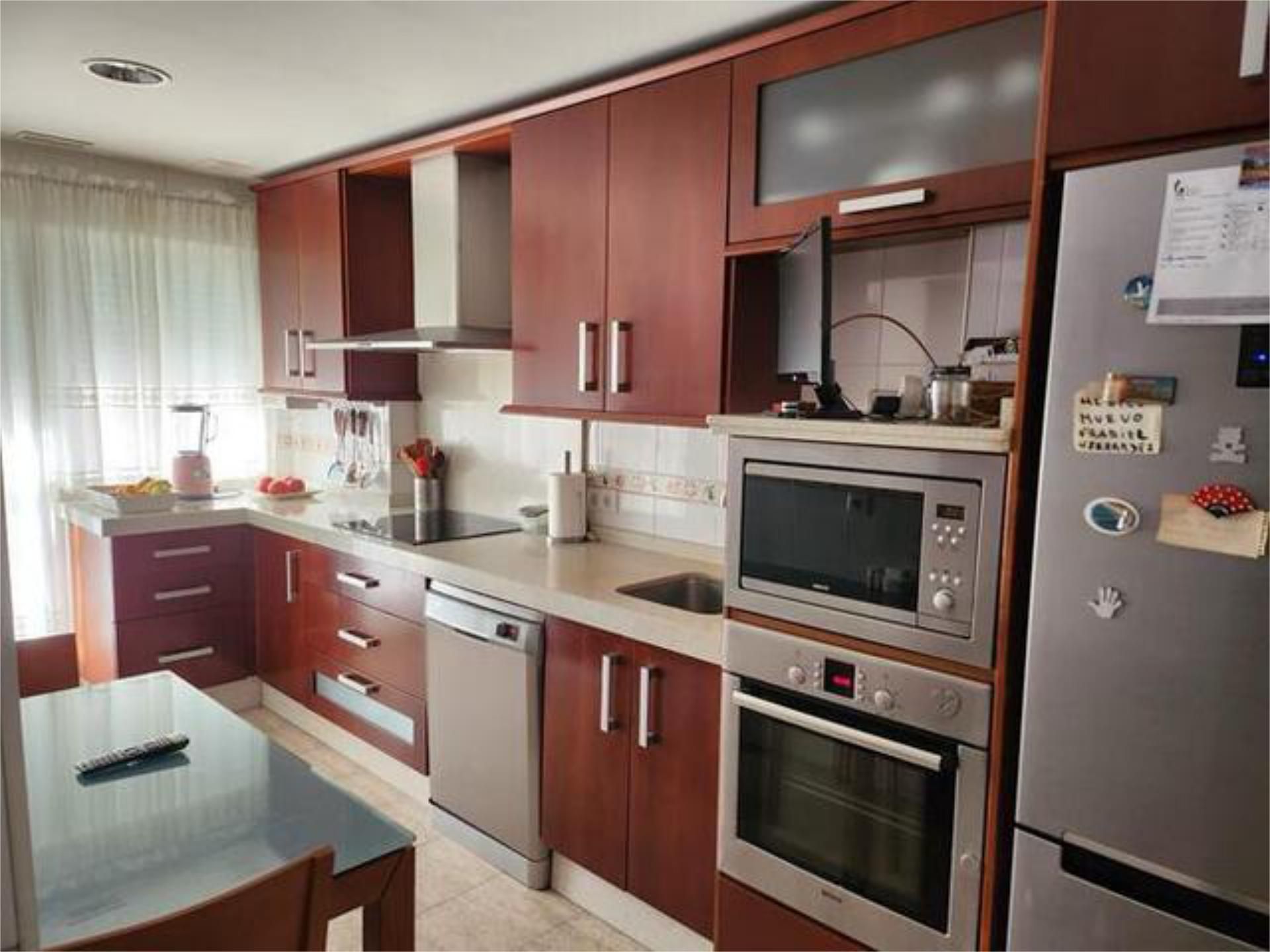 Casa o xalet en venda a Mejostilla Cuina de Casa o xalet en venda en Cáceres Capital