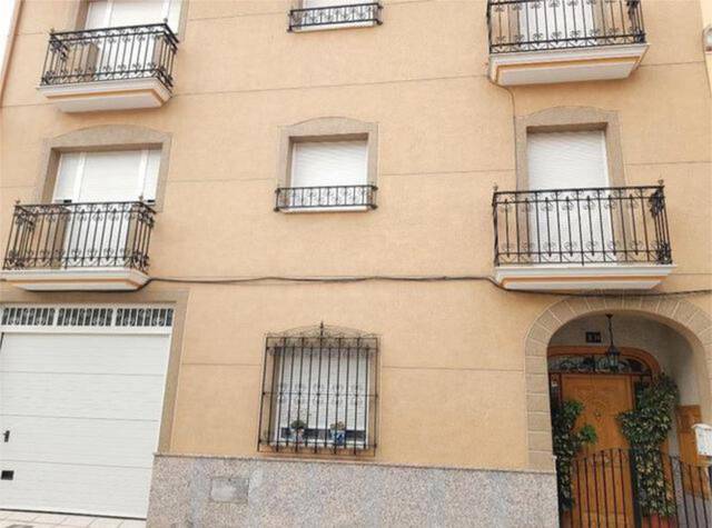 Piso en Alquiler en Baza