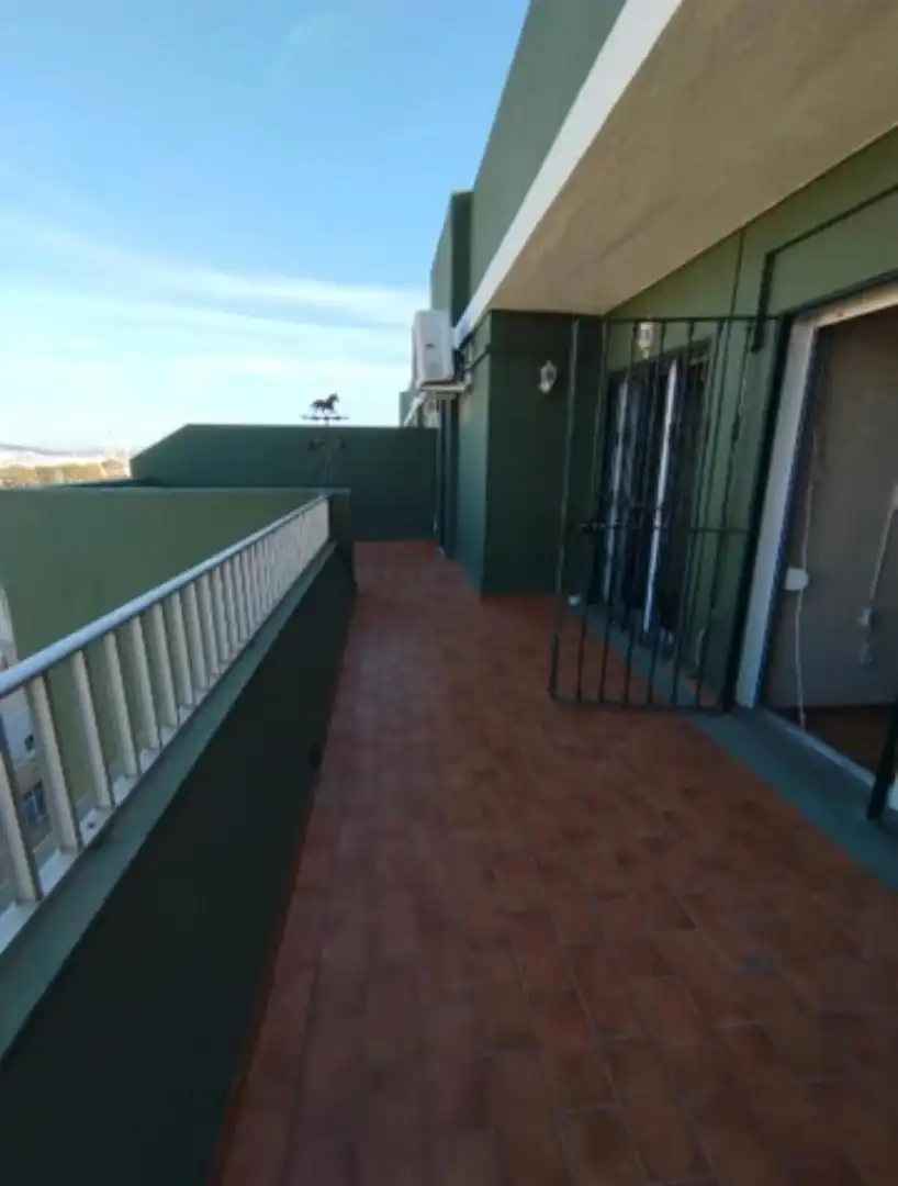 Dachboden zum Verkauf in Calle Santa Cruz de Tenerife, Asdrúbal - Bahía Blanca Terrasse von Dachboden zum Verkauf in Cádiz mit Klimaanlage, Heizung und Parkett