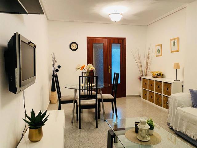 Piso en Venta en Calle Juan XXIII, 27 en San Miguel de Salinas