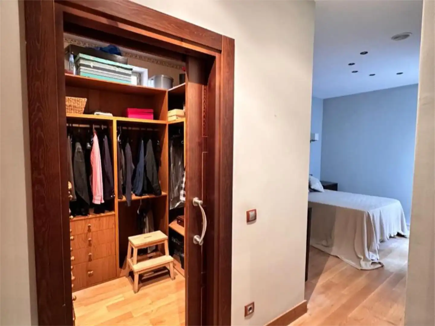 Wohnung zum Verkauf in Calle Pollo Martín, 31, Labradores Schlafzimmer von Wohnung zum Verkauf in Salamanca Capital mit Klimaanlage