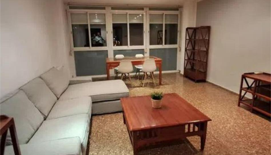 Flat to rent in Avinguda 9 D'octubre, 82b, Centro Puerto, Valencia - image 1 Photo 1 of Flat to rent in Avinguda 9 D'octubre, 82b, Centro Puerto, Valencia