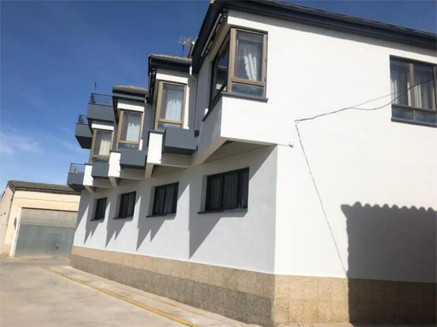 Vista exterior de Casa o chalet en venta en Sartaguda con Calefacción, Terraza y Trastero