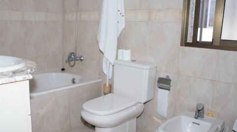 Foto 3 de Casa o xalet en venda a Calle Mercado Común, 53, Pabellón - Estación - El Corte Inglés, Almería