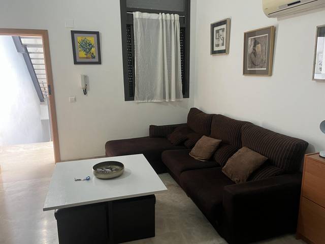 Piso en Venta en Calle Castilla, 117 en Triana Oeste