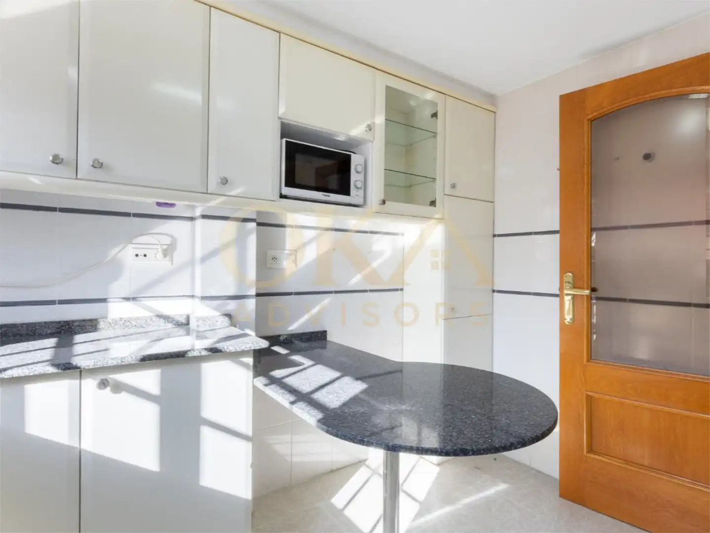 Küche von Maisonette zum Verkauf in  Valencia Capital mit Klimaanlage, Terrasse und Balkon