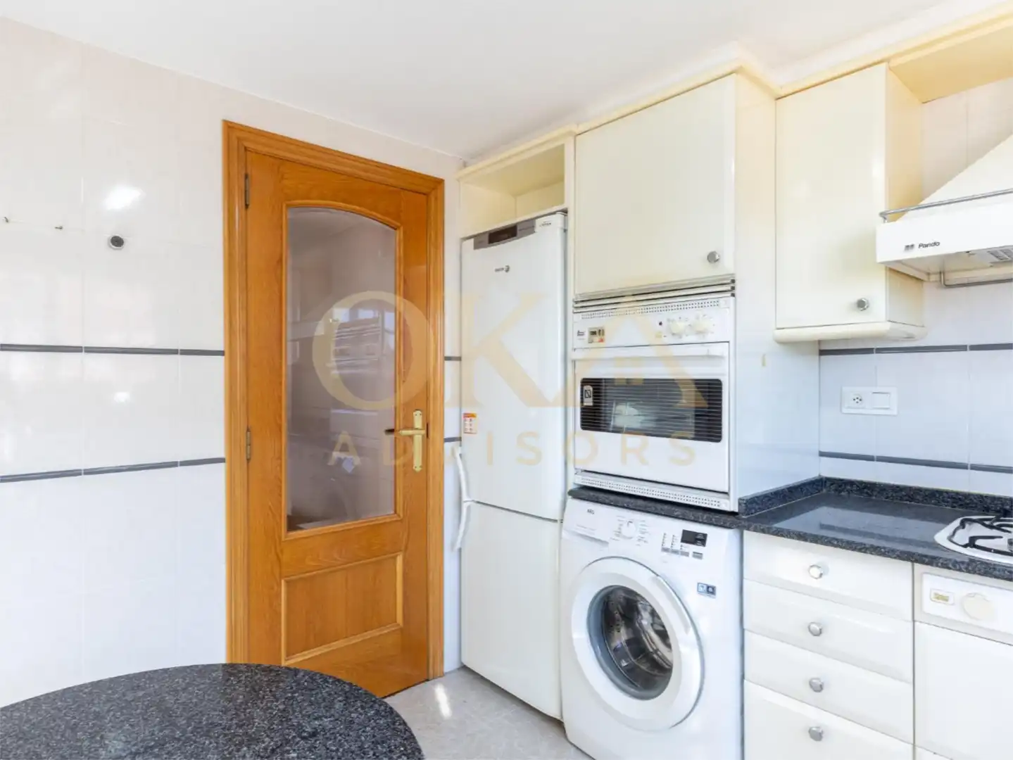 Küche von Maisonette zum Verkauf in  Valencia Capital mit Klimaanlage, Terrasse und Balkon