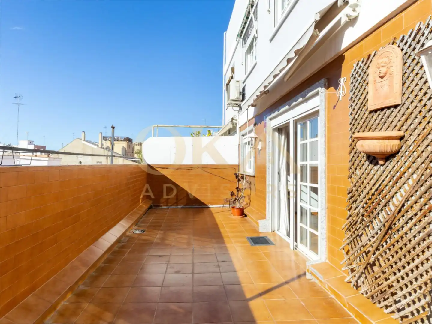Terrasse von Maisonette zum Verkauf in  Valencia Capital mit Klimaanlage, Terrasse und Balkon