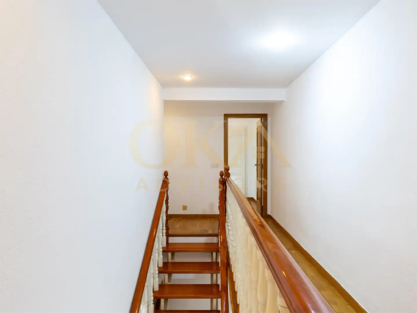 Maisonette zum Verkauf in  Valencia Capital mit Klimaanlage, Terrasse und Balkon