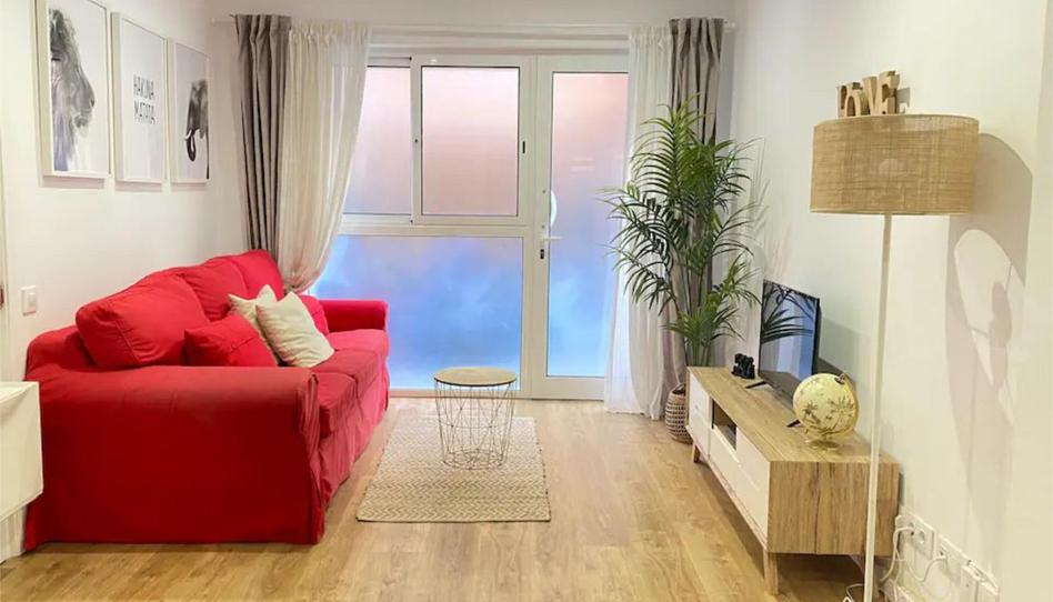 Flat to rent in Carrer de Ramon Rocafull, 94, El Carmel, Barcelona - image 1 Photo 1 of Flat to rent in Carrer de Ramon Rocafull, 94, El Carmel, Barcelona