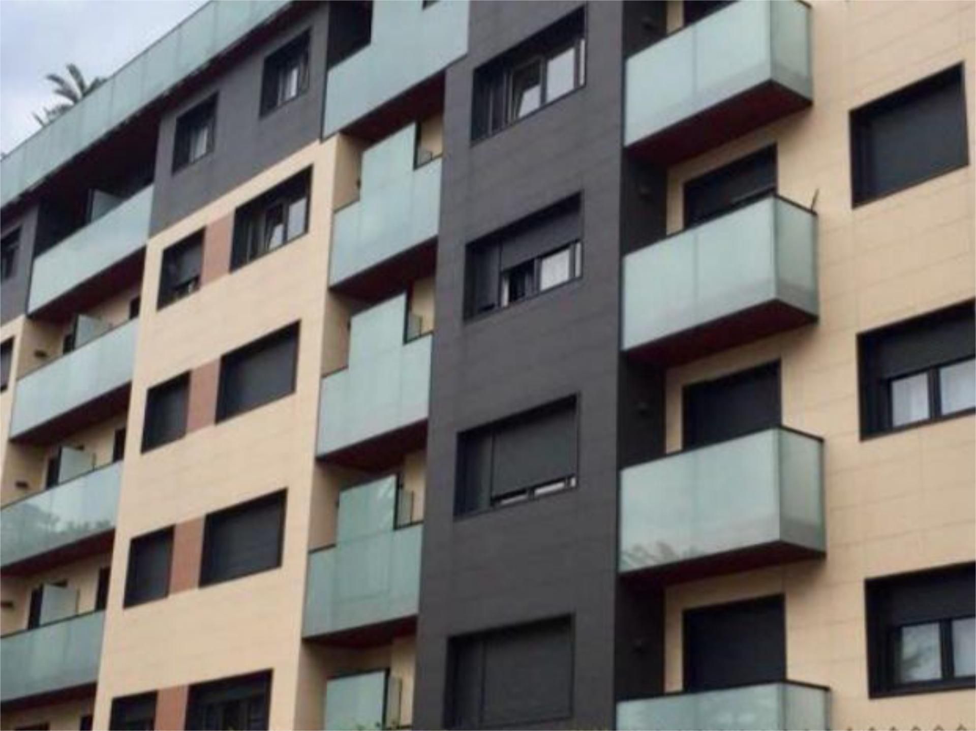 Vista exterior de Pis de lloguer en Colindres amb Calefacció, Parquet i Moblat