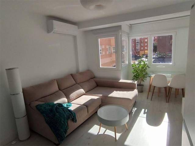 Piso en Venta en Calle de las Naves, 9 en Acacias