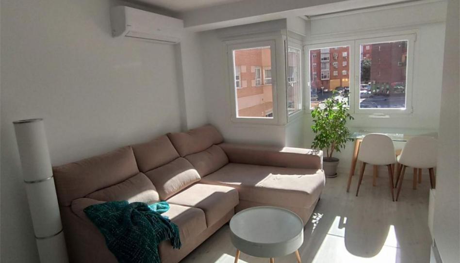 Flat for sale in Calle de las Naves, 9, Acacias, Madrid - image 1 Photo 1 of Flat for sale in Calle de las Naves, 9, Acacias, Madrid
