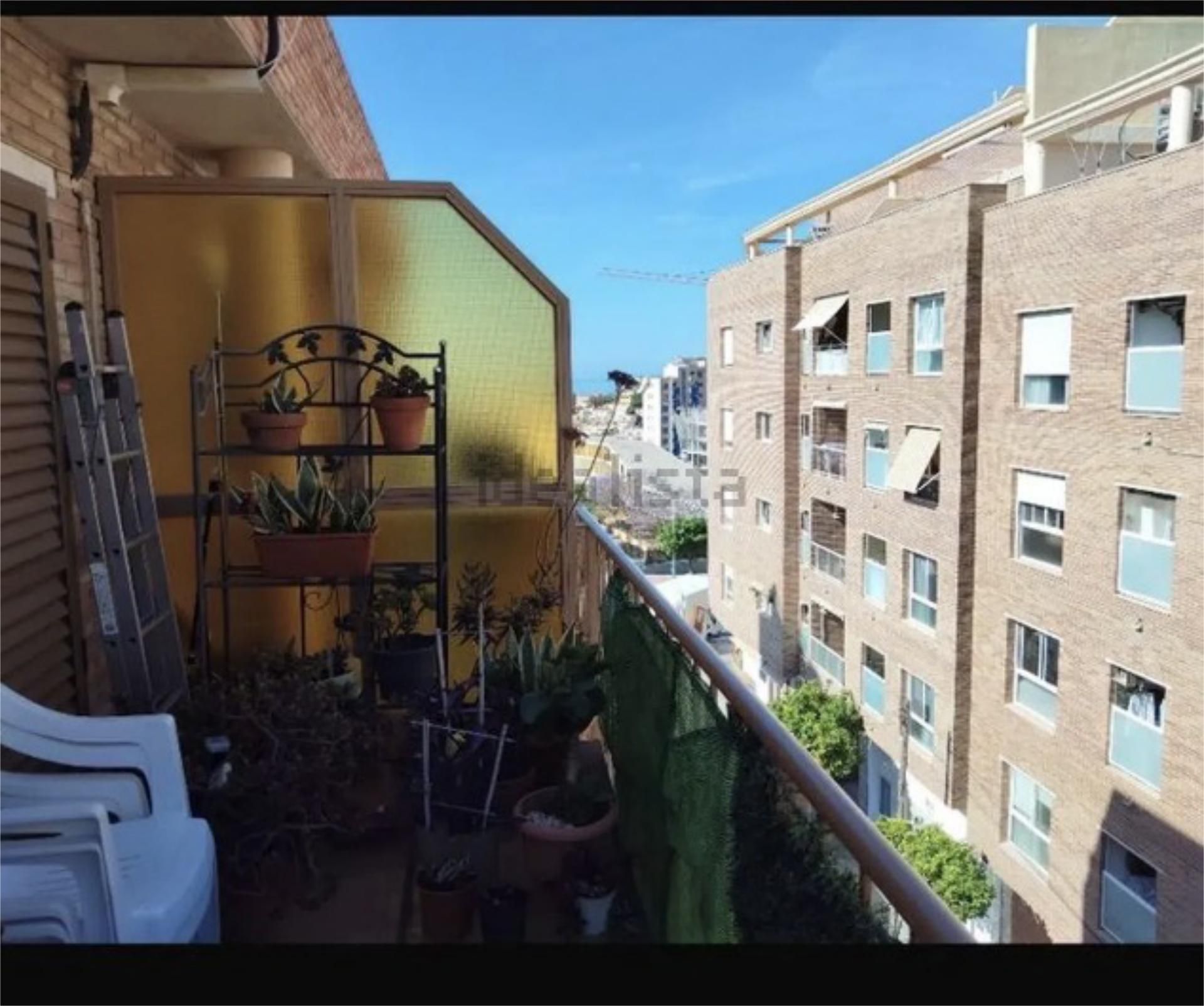 Pis en venda a Carrer Alicante, 37, Zona Pueblo Terrassa de Pis en venda en Calpe / Calp amb Aire condicionat i Balcó