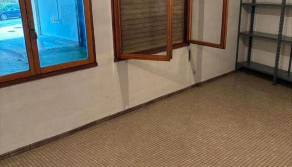 Office to rent in El Postigo, Asturias - image 1 Photo 1 of Office to rent in El Postigo, Asturias