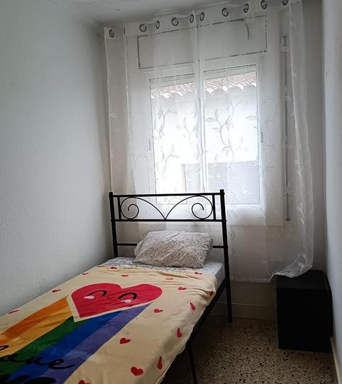 Flat to share in Carrer Barcelona Centre, 17, Montcada Centre - La Ribera, Barcelona - image 2 Photo 2 of Flat to share in Carrer Barcelona Centre, 17, Montcada Centre - La Ribera, Barcelona