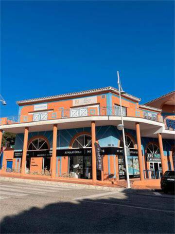 Local comercial en Alquiler en Calahonda