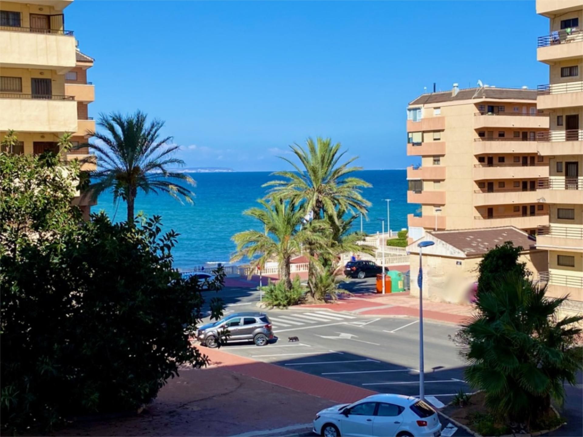 Flat for sale in Calle del Ancla, 4, Cabo Cervera Exterior view of Flat for sale in Torrevieja with Parquet flooring, Swimming Pool and Furnished