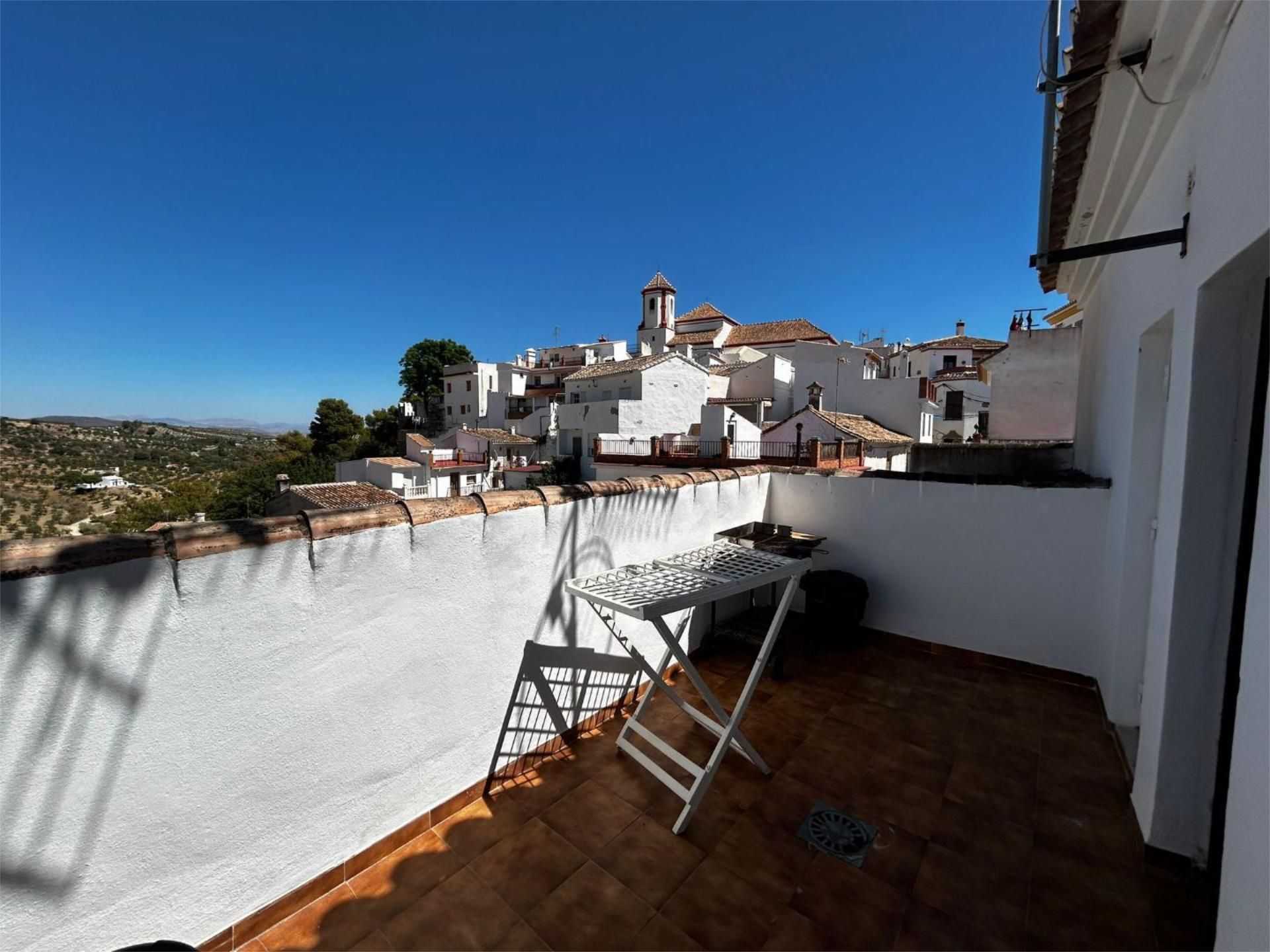 Flat for sale in Avenida Andalucía, 19, Alozaina Flat for sale in Avenida Andalucía, 19, Alozaina