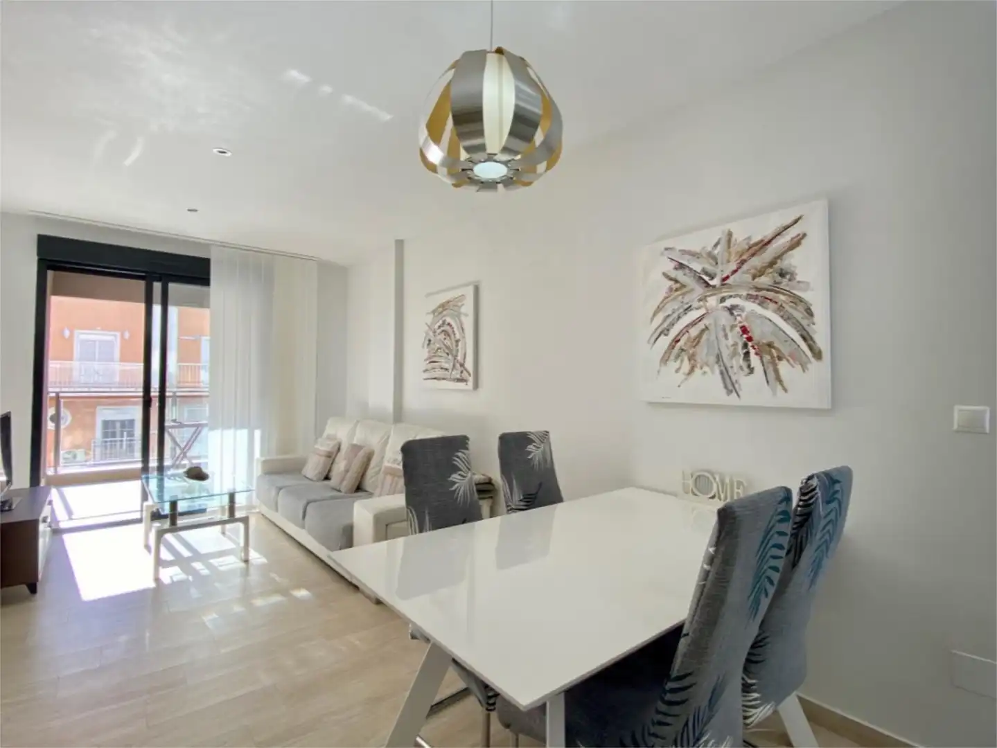 Flat for sale in Via Augusta, 8, El Moncayo - El Pòrtic Dining room of Flat for sale in Guardamar del Segura with Air Conditioner, Swimming Pool and Furnished