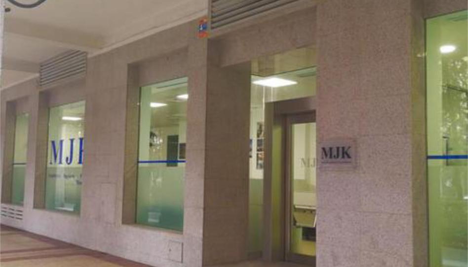 Office to rent in Niño Jesús, Madrid - image 1 Photo 1 of Office to rent in Niño Jesús, Madrid