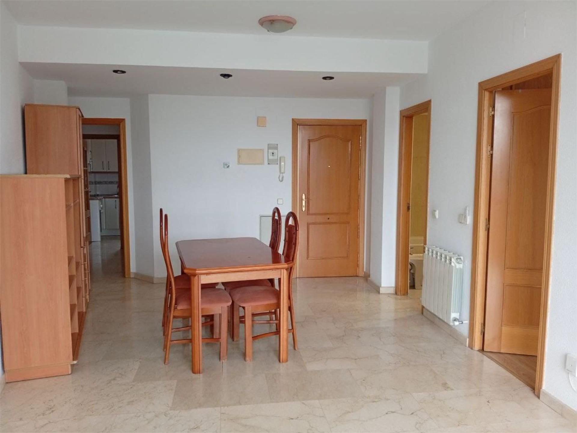 Pis de lloguer a Avenida del Dos de Mayo, 8, Centro Menjador de Pis de lloguer en Móstoles amb Balcó