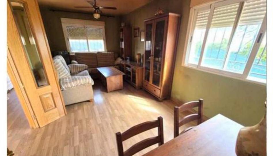 Casa adosada en venda a El Casar de Escalona, Toledo - imatge 1 Foto 1 de Casa adosada en venda a El Casar de Escalona, Toledo