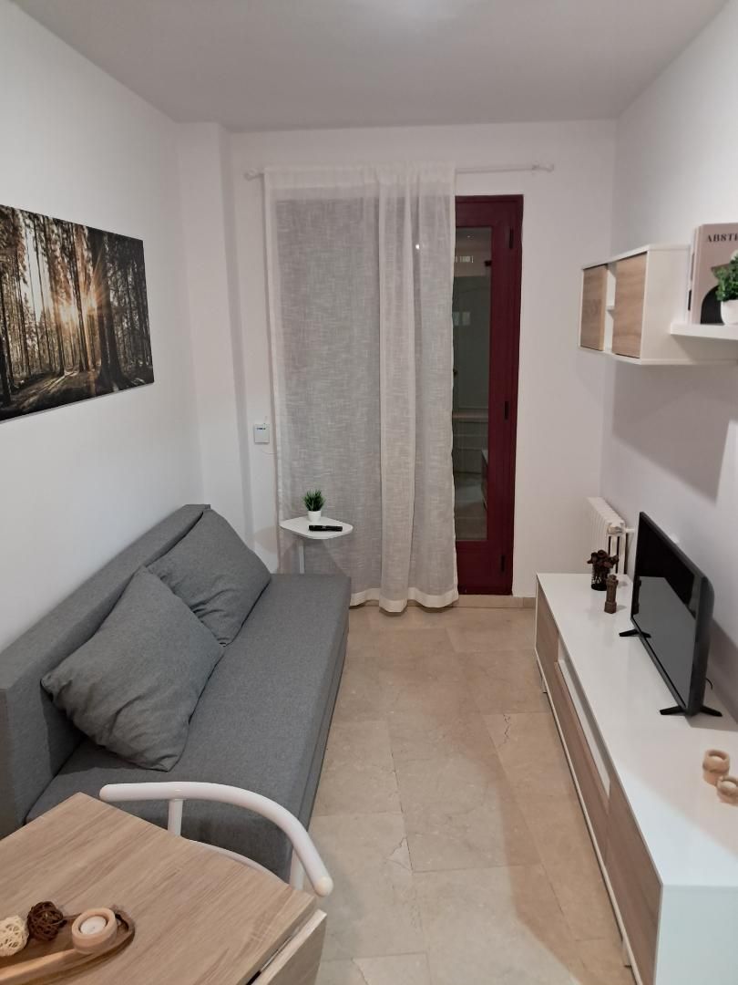 Flat to rent in Calle Gregorio Marañón Valero, 9, Centro Bedroom of Flat to rent in Cuenca Capital with Air Conditioner and Balcony