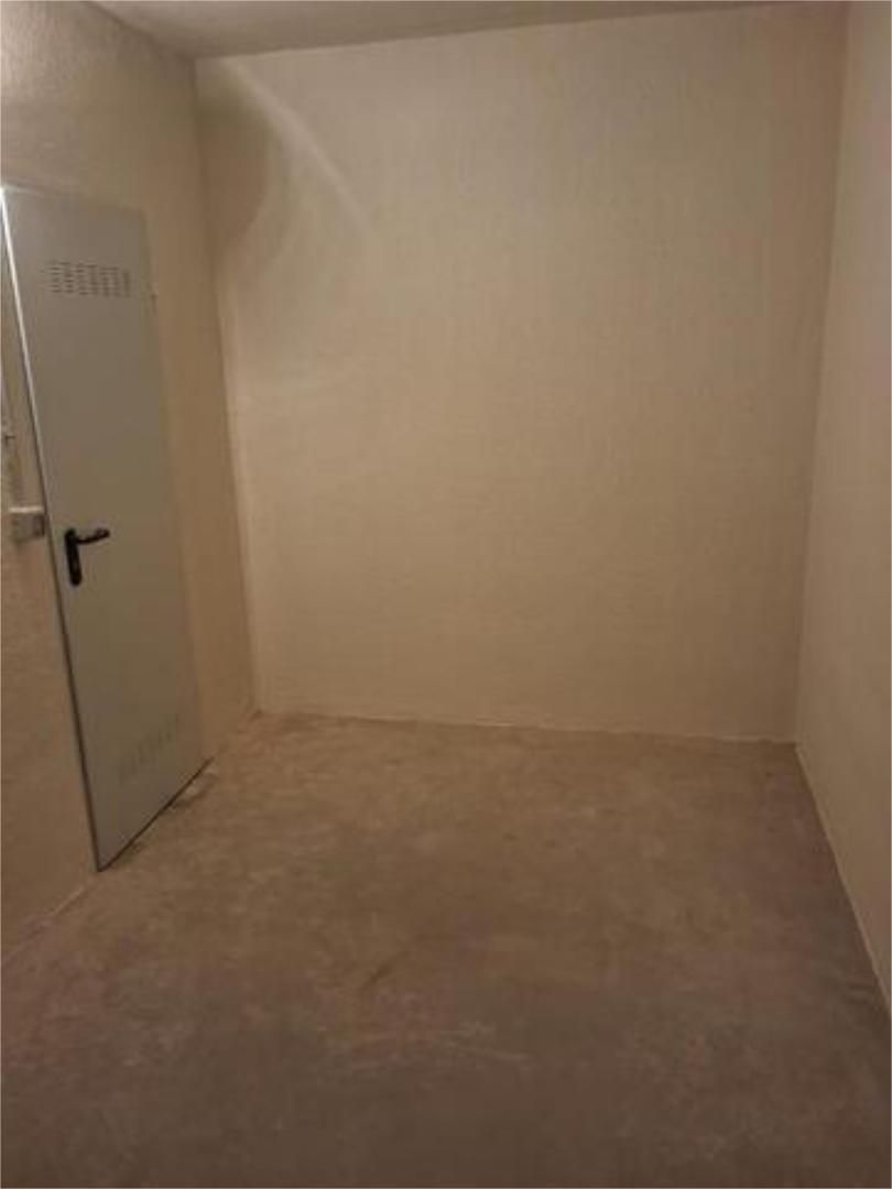 Bedroom of Box room to rent in  Logroño