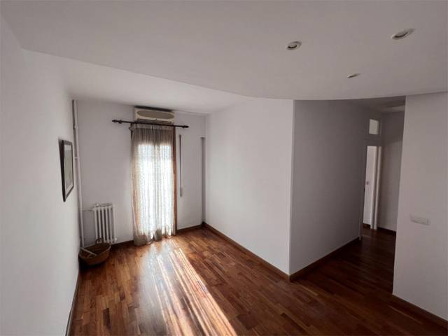 Apartamento en Alquiler en Carrer Prat de la Riba, 21 en Rodonyà