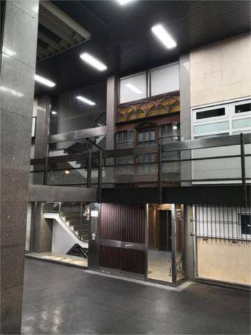 Local comercial en Alquiler en Iralabarri