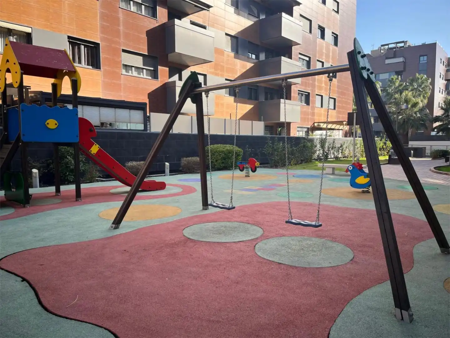 Piso de alquiler en Calle Emir, 17, Parque Lagos Parking de Piso de alquiler en Granada con Aire acondicionado, Calefacción y Parquet