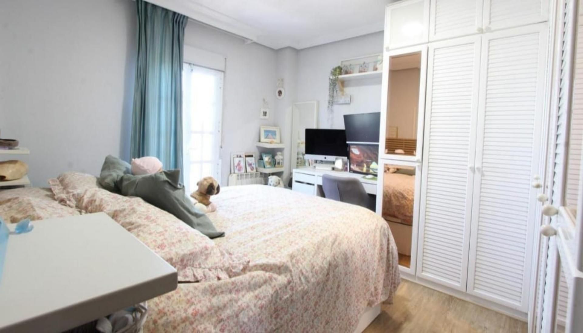 Flat for sale in Avenida Portugal, 37, La Magdalena Bedroom of Flat for sale in Avilés