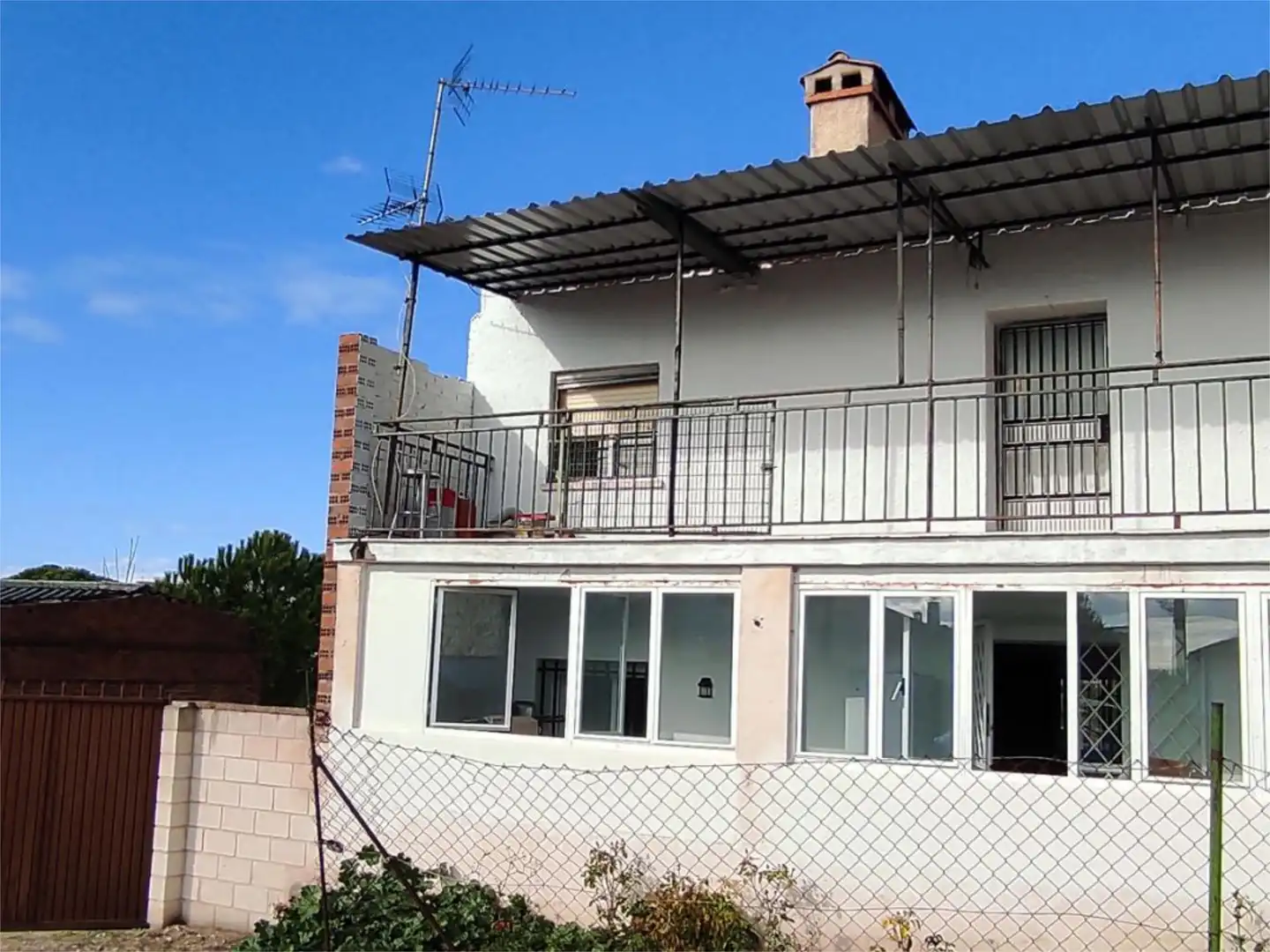 Außenansicht von Wohnung zum Verkauf in Escalona mit Terrasse